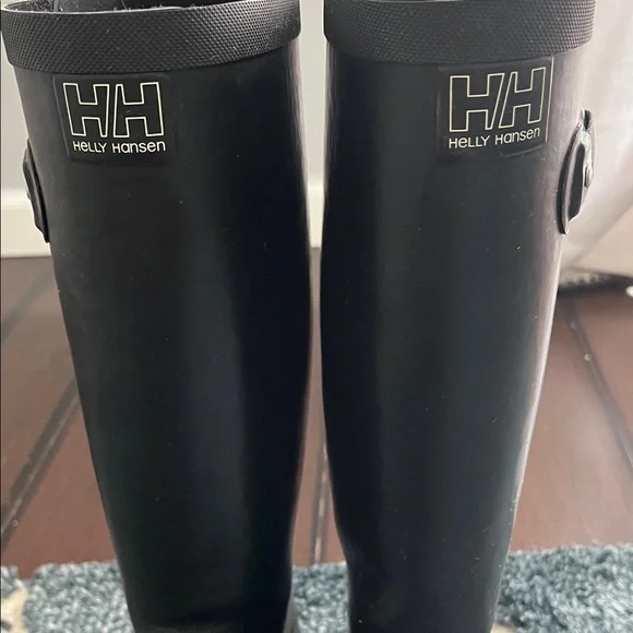 Helly Hansen Black Rain Boots - Picture 2 of 8